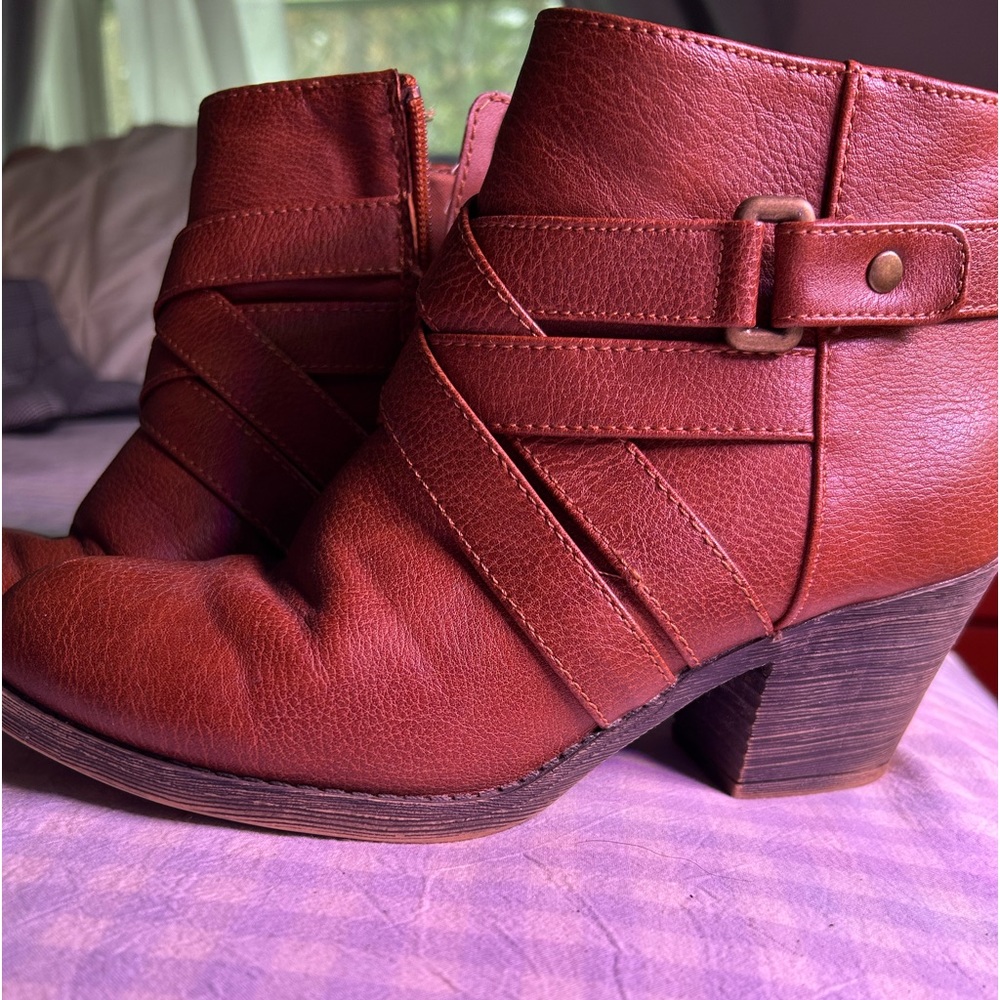 Ladies heeled booties